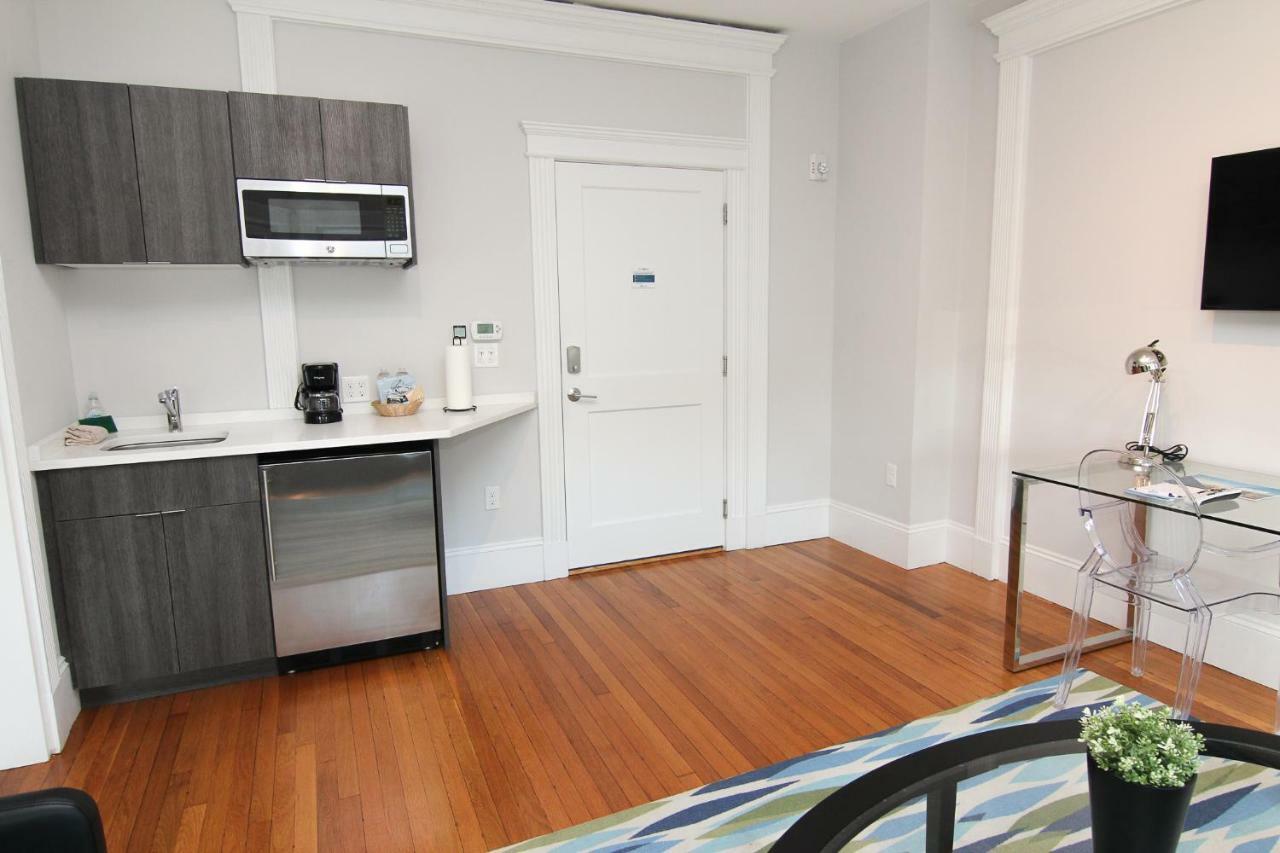 Large Studio W/ Queen And Sofa Bed..#38 Brookline Exterior foto